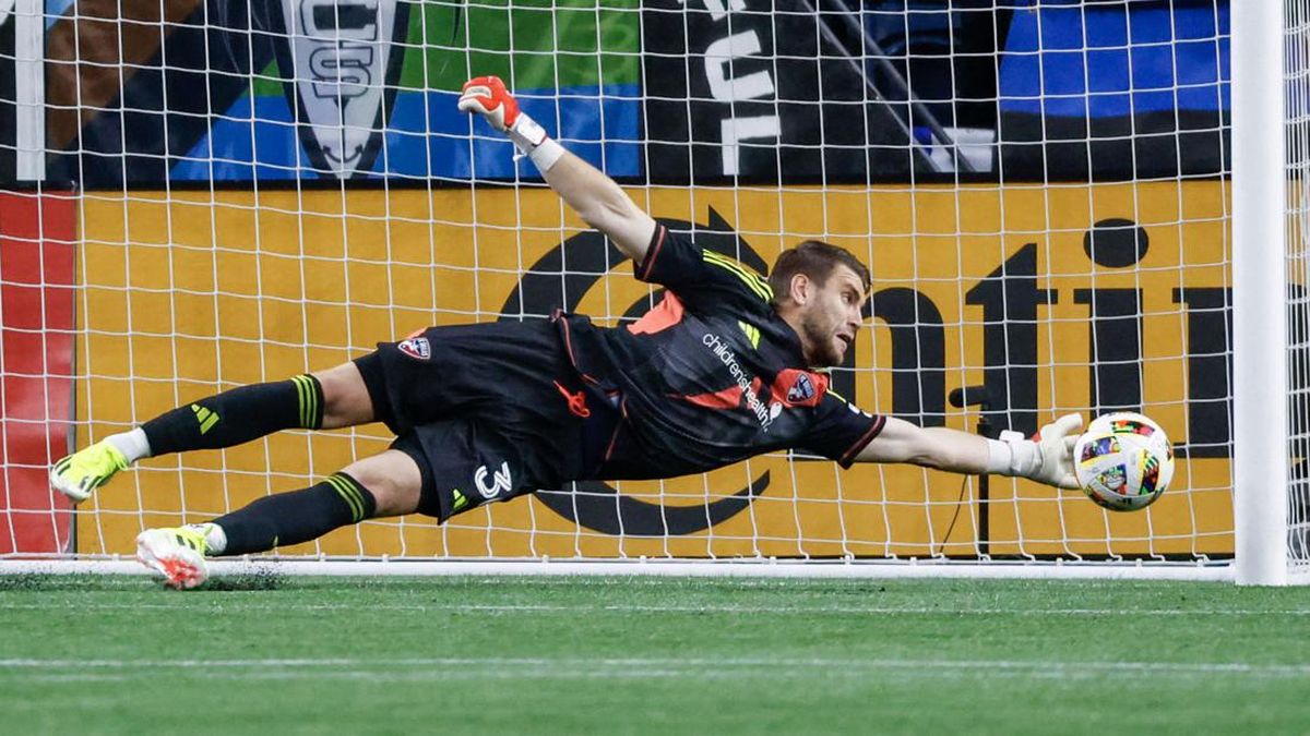 Maarten Paes Cetak Rekor Penyelamatan Tertinggi di FC Dallas