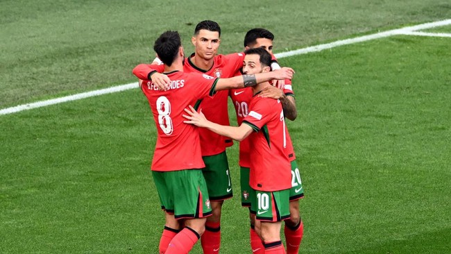 Pertandingan Georgia kontra Portugal akan berlangsung di Veltins-Arena, Gelsenkirchen, Jerman, Kamis (27/6) dini hari pukul 02.00 WIB.