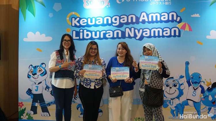 Talkshow Haibunda Squad x J TRUST Bank