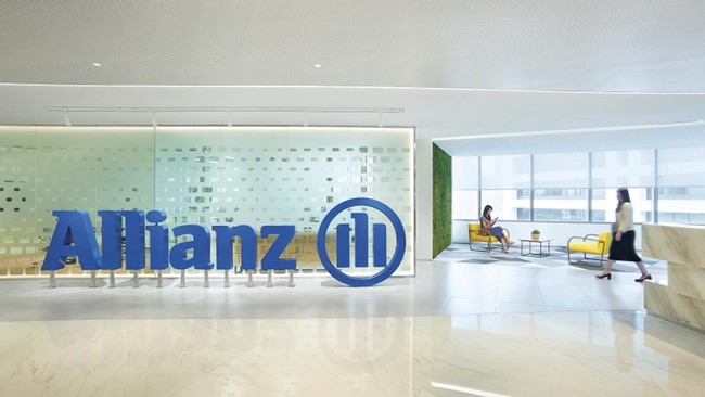 Allianz Syariah menargetkan pendapatan premi bruto alias Annualized Premium Equivalent (APE) sebesar Rp900 miliar di akhir 2024.