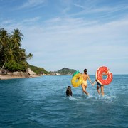 8 Perlengkapan yang Wajib Dibawa saat Liburan ke Pantai, Jangan Sampai Lupa!