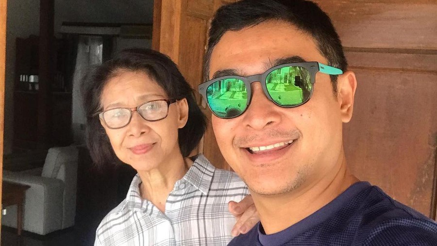 Irgi Fahrezi dan ibunda