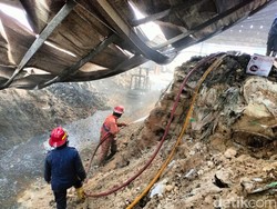 Kebakaran Gudang Penyimpanan Pakan Ternak Sidoarjo Padam Usai 36 Jam