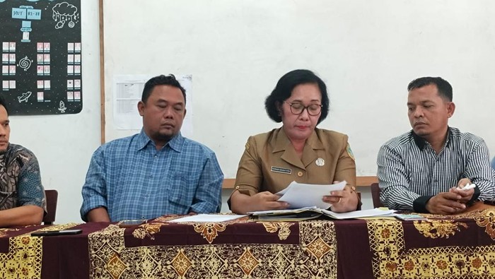 Keterangan pers SMAN 8 Medan soal siswi tak naik kelas diduga karena laporan soal pungli. (Istimewa)