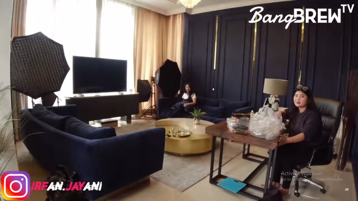 Penampakan rumah Dewi Perssik&period;