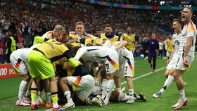 Juara Grup A, Jerman Dibayangi Kutukan sebagai Tuan Rumah