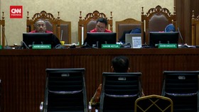 VIDEO: SYL soal Istrinya Terima Uang Bulanan: Ini Protap Semua Pejabat