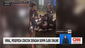 VIDEO: Viral, Pesepeda Cekcok dengan Sopir Ojek Online