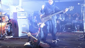 FOTO: Mojang Garut Voice of Baceprot Siap Gebrak Glastonbury