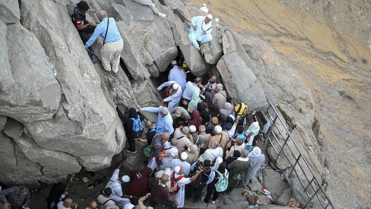 11 Destinasi Ziarah Di Mekkah Yang Ramai Dikunjungi Jemaah Haji