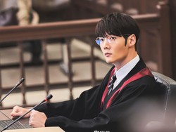 9 Drama Korea yang Dibintangi Choi Jin Hyuk, Genre Komedi-Romantis