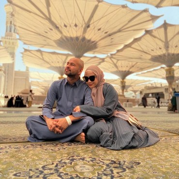 Gaya Hijab Nagita Slavina usai Pulang Ibadah Haji Tuai Kritikan