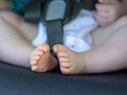 Sejumlah Penyebab Terjadinya Testis Tidak Turun pada Bayi