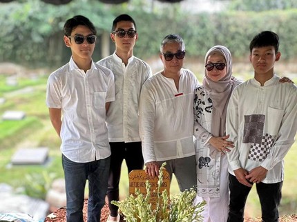 Kesedihan Irgi Fahrezi atas Meninggalnya Ibunda, Sehari Sebelumnya Ngeluh Dengkul Sakit