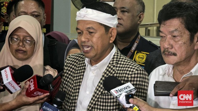 Keluarga terpidana kasus pembunuhan Vina dan Eki di Cirebon mendatangi Bareskrim Polri untuk membantah pernah meminta Ketua RT berbohong dalam persidangan.
