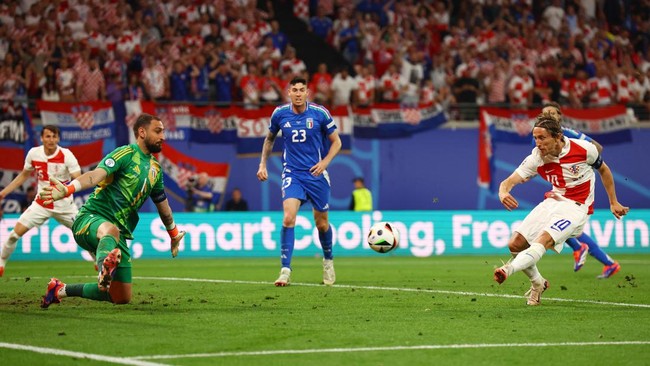 Duel Kroasia vs Italia yang berakhir imbang 1-1 menghadirkan beberapa 'kegilaan' pada matchday terakhir Grup B Euro 2024.