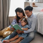 5 Manfaat Bacakan Buku untuk Anak, Sederhana Tapi Bikin Anak Cerdas!