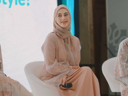 Mantap Berhijab, Ini 5 Potret Paula Verhoeven Tampil Cantik Berbusana Muslim hingga Kasual