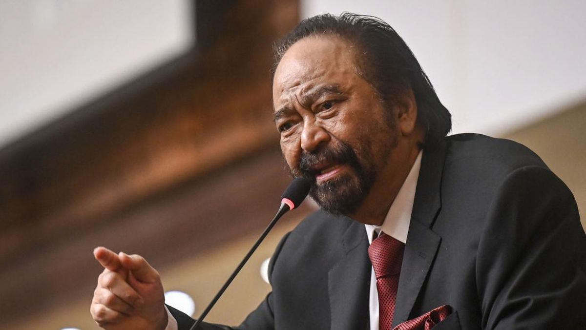 Surya Paloh Belum Mau PAW Sahroni dan Nafa Urbach Usai Sanksi MKD