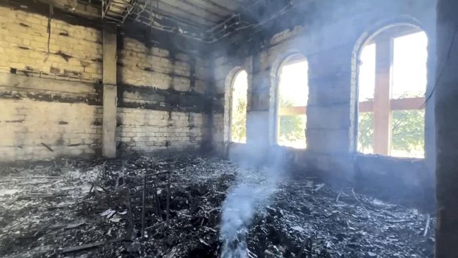 FOTO: Penampakan Tempat Ibadah Umat Yahudi yang Dibakar di Rusia