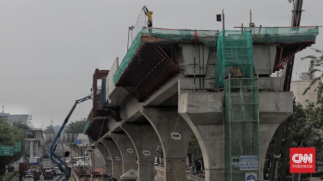 Kementerian Perhubungan (Kemenhub) menargetkan Light Rail Transit (LRT) Fase 1B Velodrome-Manggarai beroperasi pada 2027.