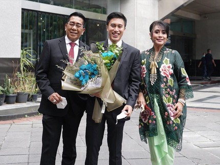 Cerita Ragahdo Putra Yayuk Suseno, Sempat Ikut Akpol Kini Jadi Jaksa & Doktor di Usia Muda