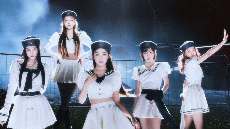 Teaser foto Red Velvet untuk comeback Cosmic&period;