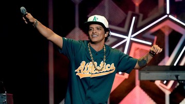 Bruno Mars Rilis Single Pembuka dari Album Terbaru Besok
