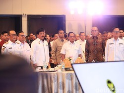 KPU-Kemendagri Bakal Kaji Putusan Mahkamah Agung soal Batas Usia Cakada