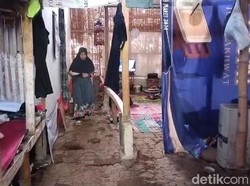 Pilu Korban Gempa Cianjur 2 Tahun Tinggal di Bekas Kandang Ayam