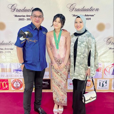 Impian Anak Ketiga Okie Agustina Bisa Foto Bertiga dengan Pasha Akhirnya Terwujud