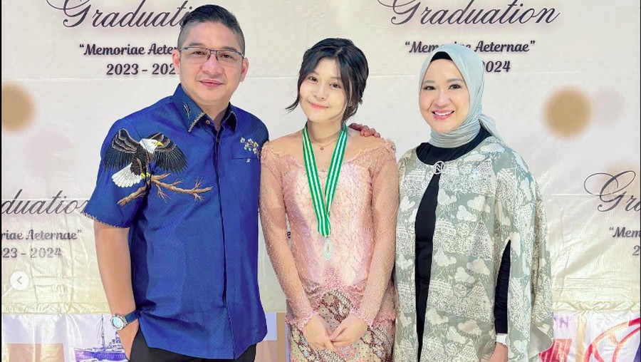 Unggahan Pasha Ungu dan Okie Agustina