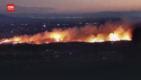 VIDEO: Asap Pekat Selimuti Langit Caifornia Imbas Kebakaran Lahan