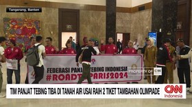 VIDEO: Tim Panjat Tebing Tiba di Tanah Air