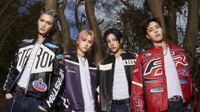 WOLF HOWL HARMONY menjawab kepada CNNIndonesia.com soal single nge-hits mereka yang berjudul Frozen Butterfly.