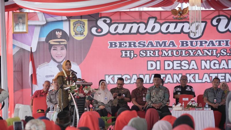 Bupati Klaten Sri Mulyani dalam agenda Sambang Warga ke Desa Ngalas, Klaten Selatan