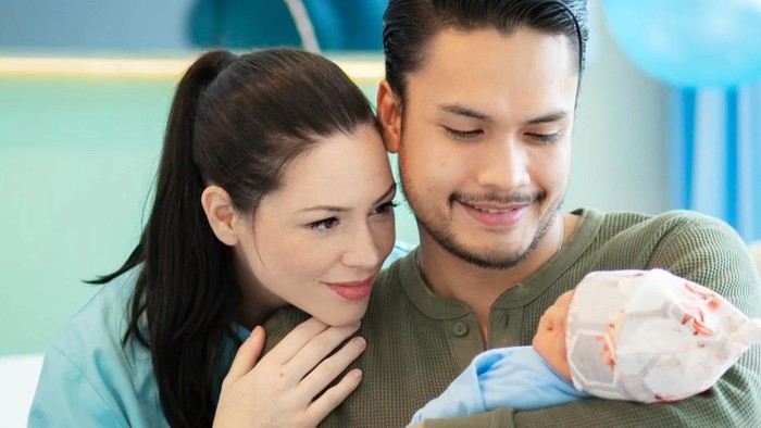 Chelsey Frank dan Randy Pangalila