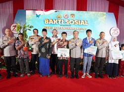 Hari Bhayangkara Ke-78, SSDM Polri Gelar Bakti Sosial di Bogor