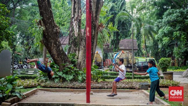 Meski libur kali ini cukup panjang, tetapi setiap wilayah memiliki tanggal yang sedikit berbeda mengikuti kebijakan kalender pendidikan masing-masing provinsi.