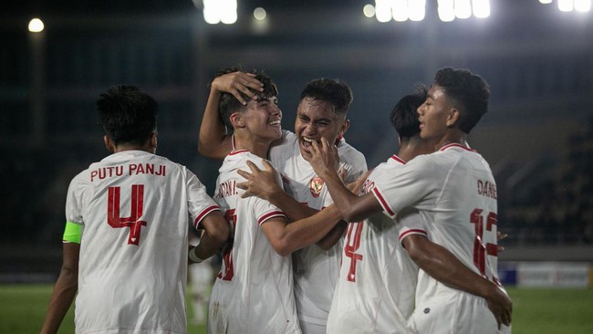 Dramatis, Timnas Indonesia U-16 imbang lawan Australia U-16 dengan 10 pemain di babak pertama semifinal Piala AFF U-16 2024, Senin (1/7).