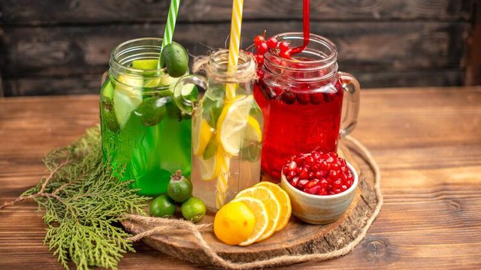 Segar dan Menyehatkan, Ini 7 Resep Minuman Dingin yang Bisa Dibuat di Rumah saat Cuaca Panas