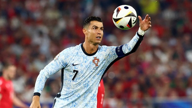 Bintang Portugal, Cristiano Ronaldo sama sekali belum mencetak gol di Euro 2024. Akankah paceklik gol Ronaldo segera berakhir?