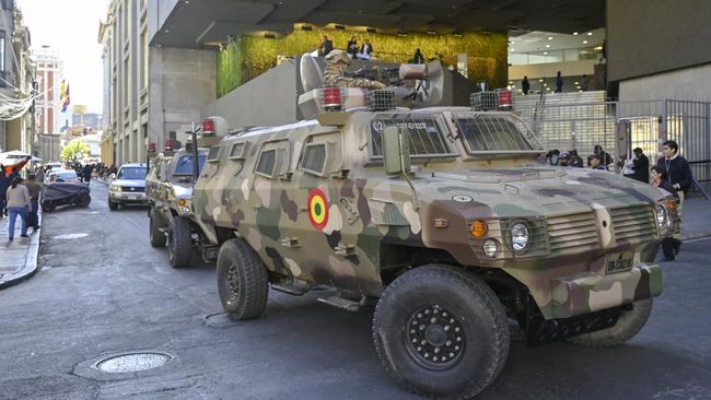 Tentara Gruduk Istana Presiden Bolivia, Diduga Upaya Kudeta