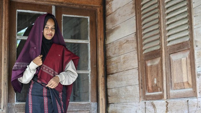 FOTO: Menengok Pembuatan Kain Tenun Aceh, Pusaka Tanah Rencong