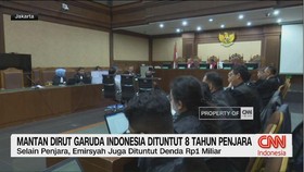 VIDEO: Mantan Dirut Garuda Indonesia Dituntut 8 Tahun Penjara