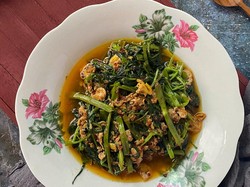 Resep Kangkung Goreng Belacan ala Malaysia yang Pedas Lezat
