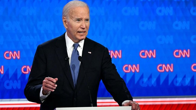 Opini Publik AS Menyerukan Pertimbangan Ulang Pencalonan Presiden Biden