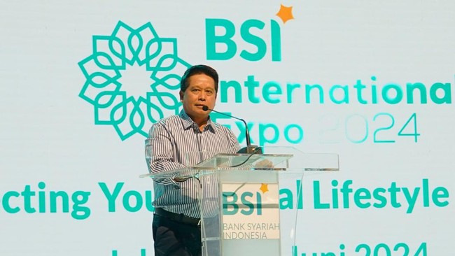 Dihadiri lebih dari 52 ribu pengunjung, hingga pukul 15.00 WIB pada 23 Juni, BSI International Expo 2024 mencatat realisasi transaksi mencapai Rp2,4 triliun.