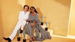 Jeremy Allen White & Ayo Edebiry Bicara soal Potensi Asmara di 'The Bear 3'
