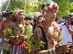 Mengenal Sikerei, Dukun dari Suku Mentawai di Sumatera Barat